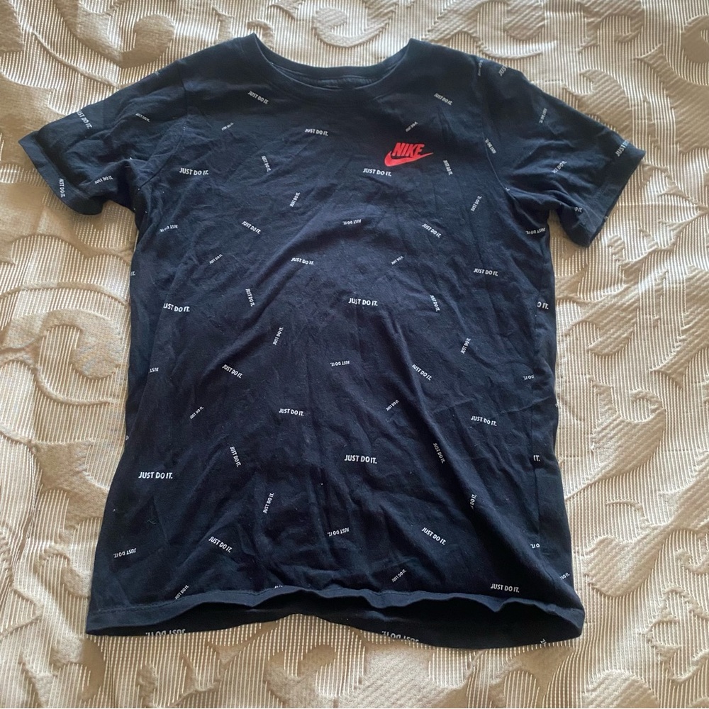 Nike Youth Medium Black Tee with Red Logo
